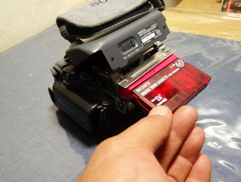 かわいいminiDVビデオカメラDCR-TRV22 送料無料 30