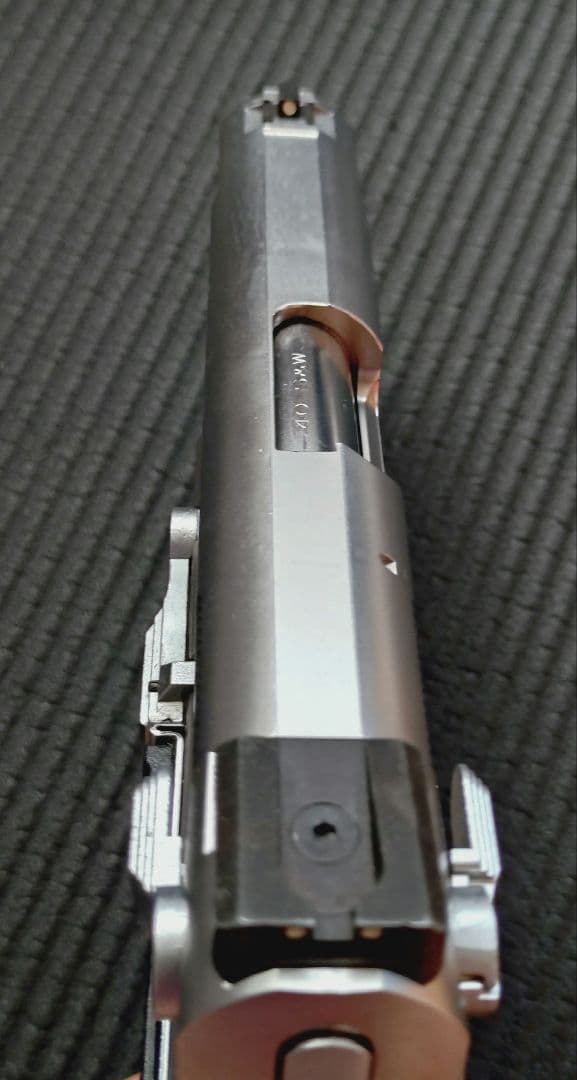 ウエスタンアームズ　スミス&ウェッソン　ショーティ40 ガスガン