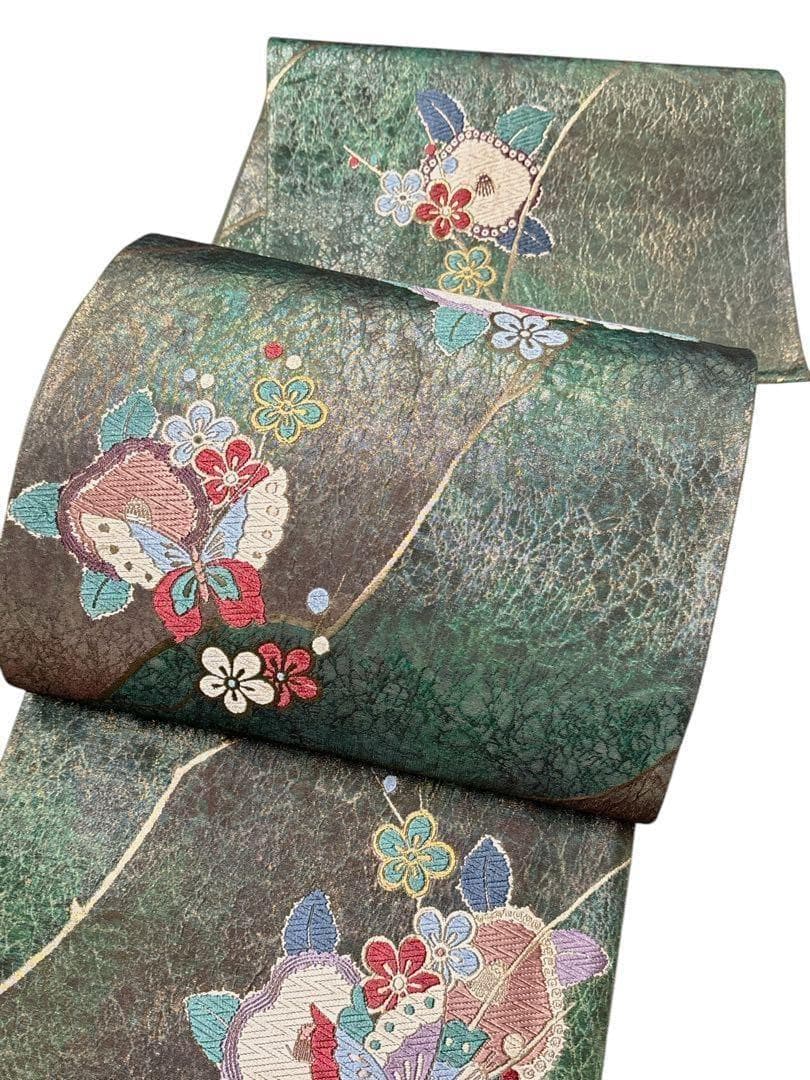 A13 美品　袋帯　唐織蝶花　グリーン　金通　逸品