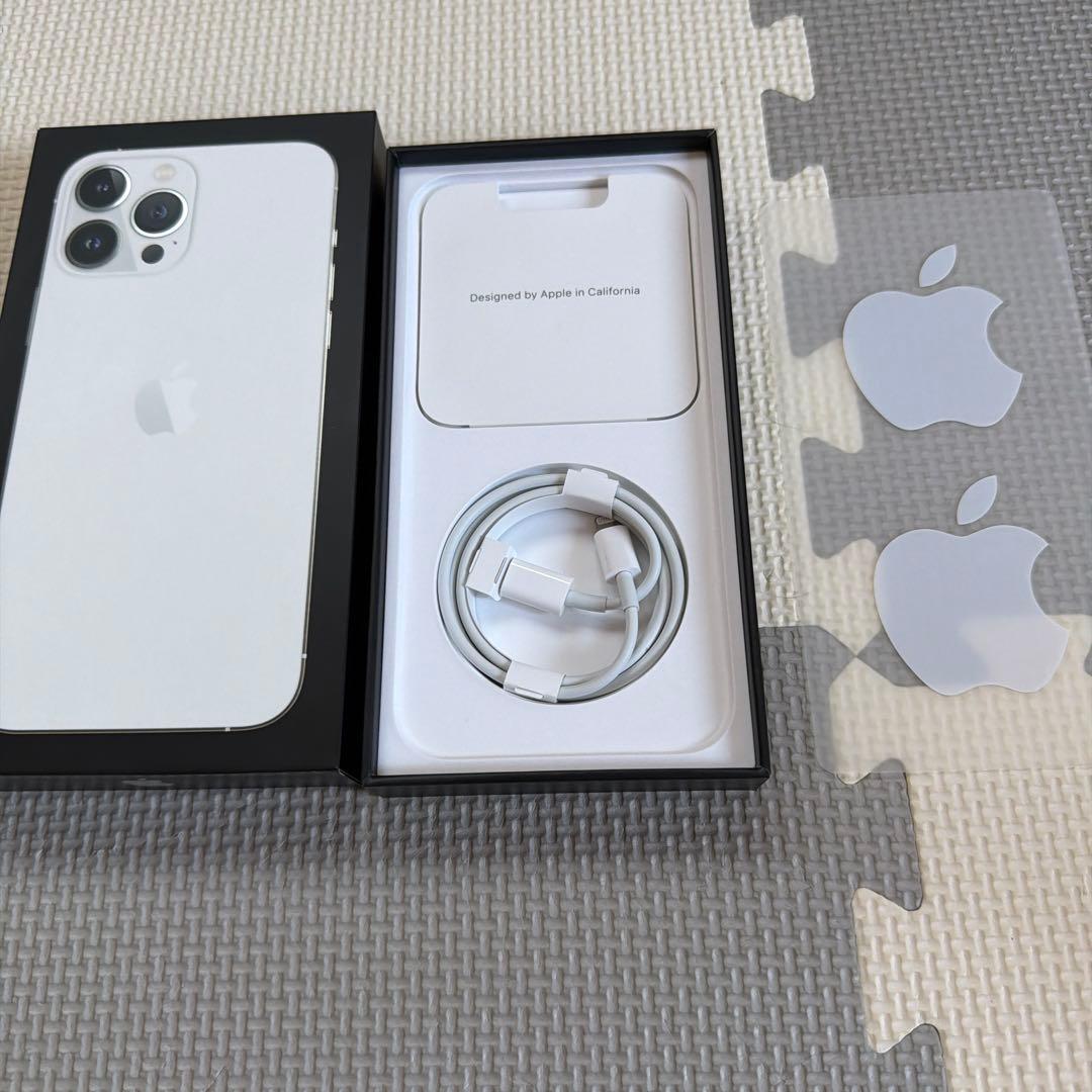 iPhone 13 Pro Max 256GB シルバー SIMフリー