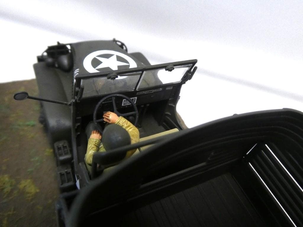 タミヤ 1/35 アメリカ 2 1/2トン 6×6 カーゴトラック 完成品