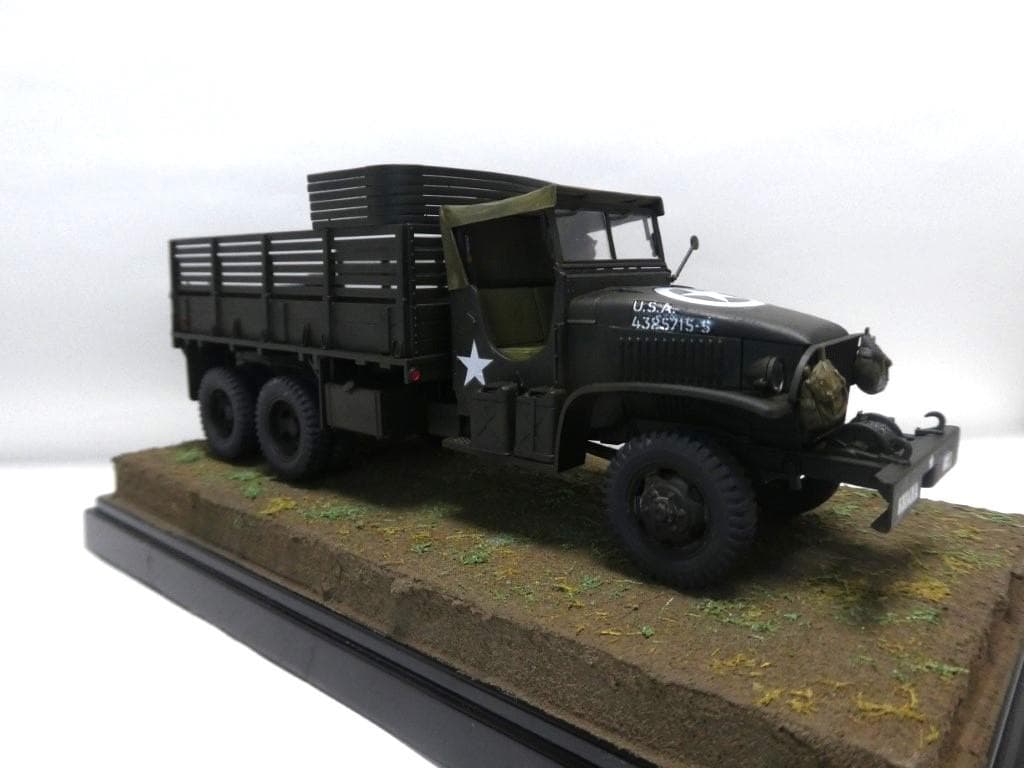 タミヤ 1/35 アメリカ 2 1/2トン 6×6 カーゴトラック 完成品