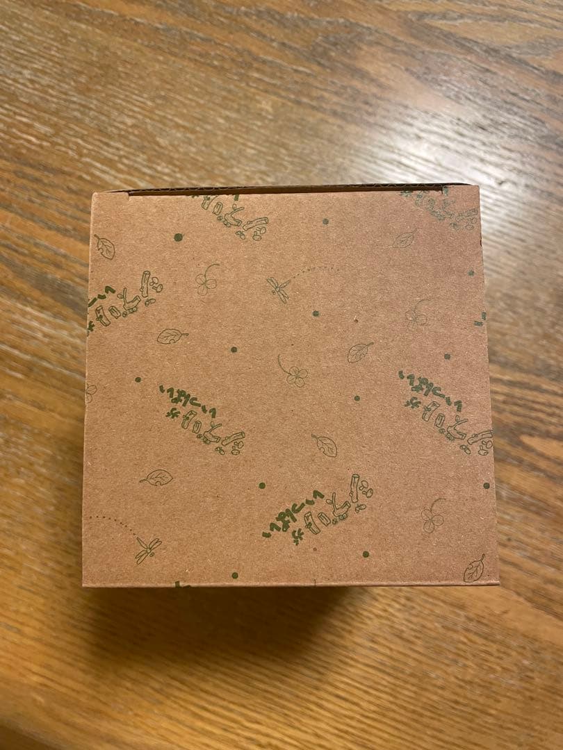 トトロ　置き物　どんぐりよいこらせ