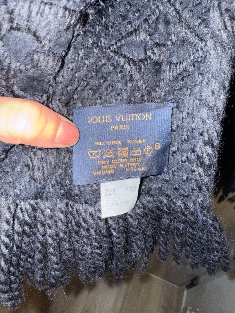 Louis Vuitton マフラー　ロゴマニア