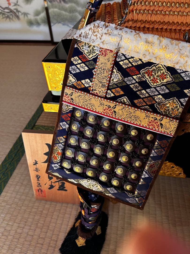 ★金箔押大鎧　伝統的な日本の武士の鎧★