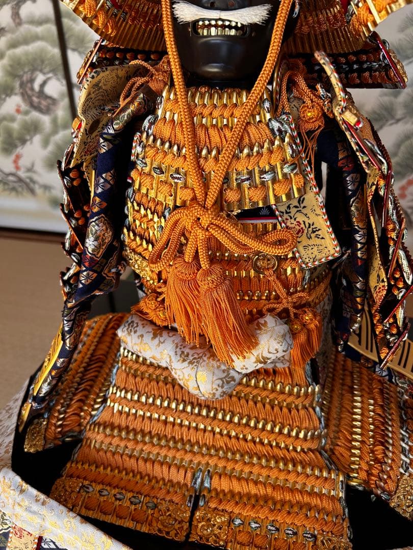 ★金箔押大鎧　伝統的な日本の武士の鎧★