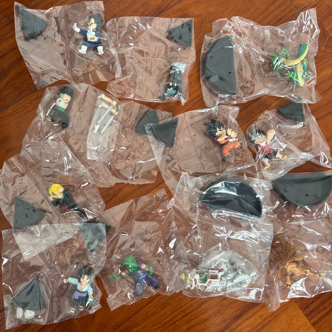 ワンピース　ドラゴンボール　ナルト　無敵の3×3フィギュア 12個セット