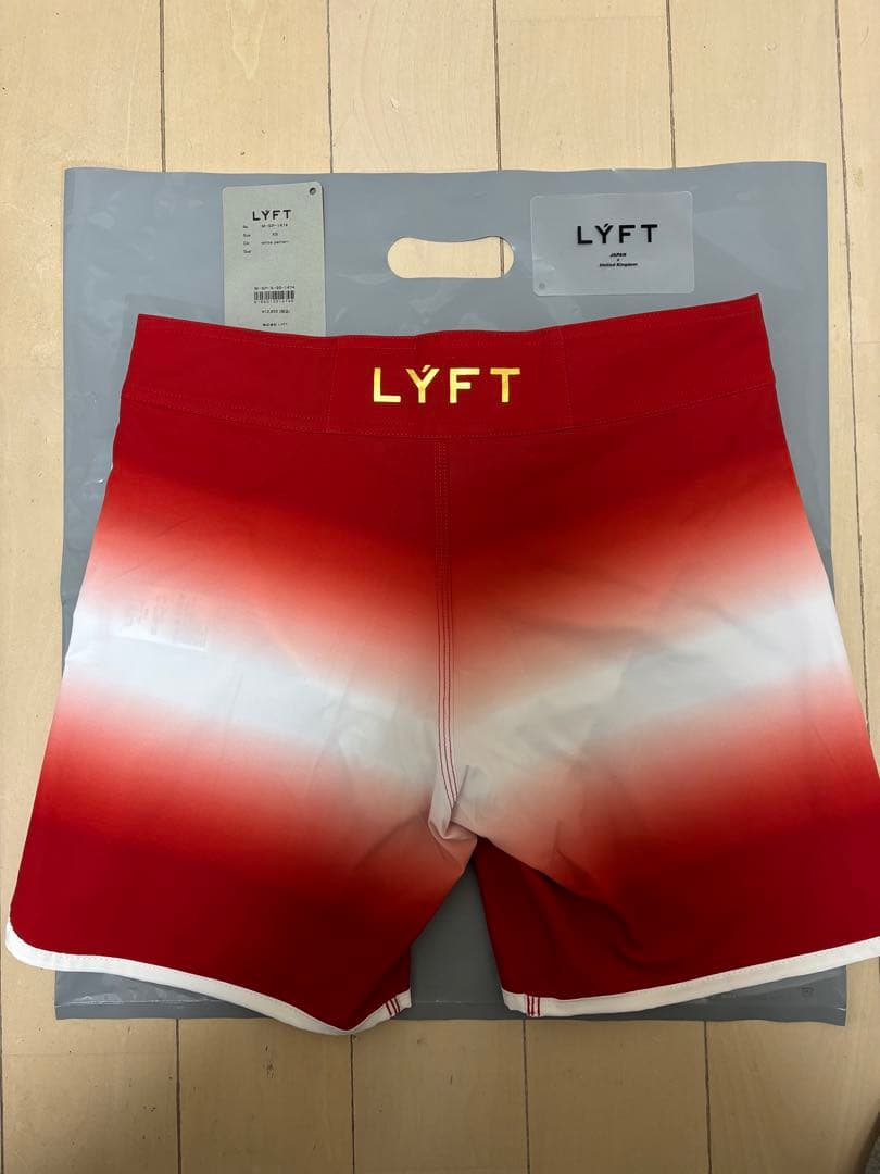 【美品】田口純平選手モデルLÝFTサーフパンツ(XSサイズ)