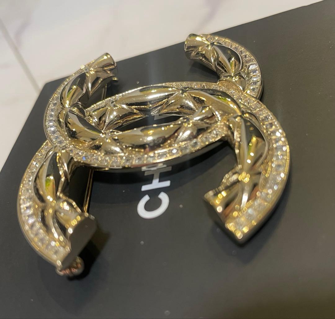 CHANEL ブローチ　BIG