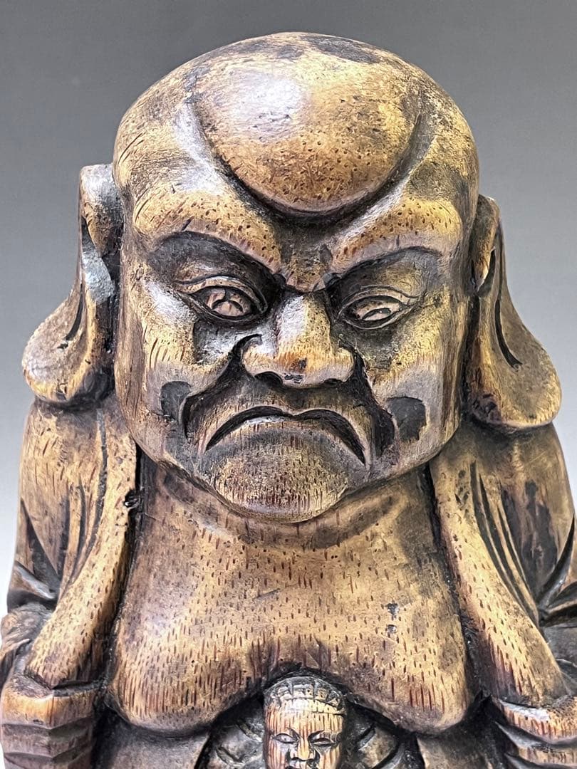 E408 古竹製達磨大師像　竹製　細密彫刻　竹工芸 仏像　仏教美術　骨董品