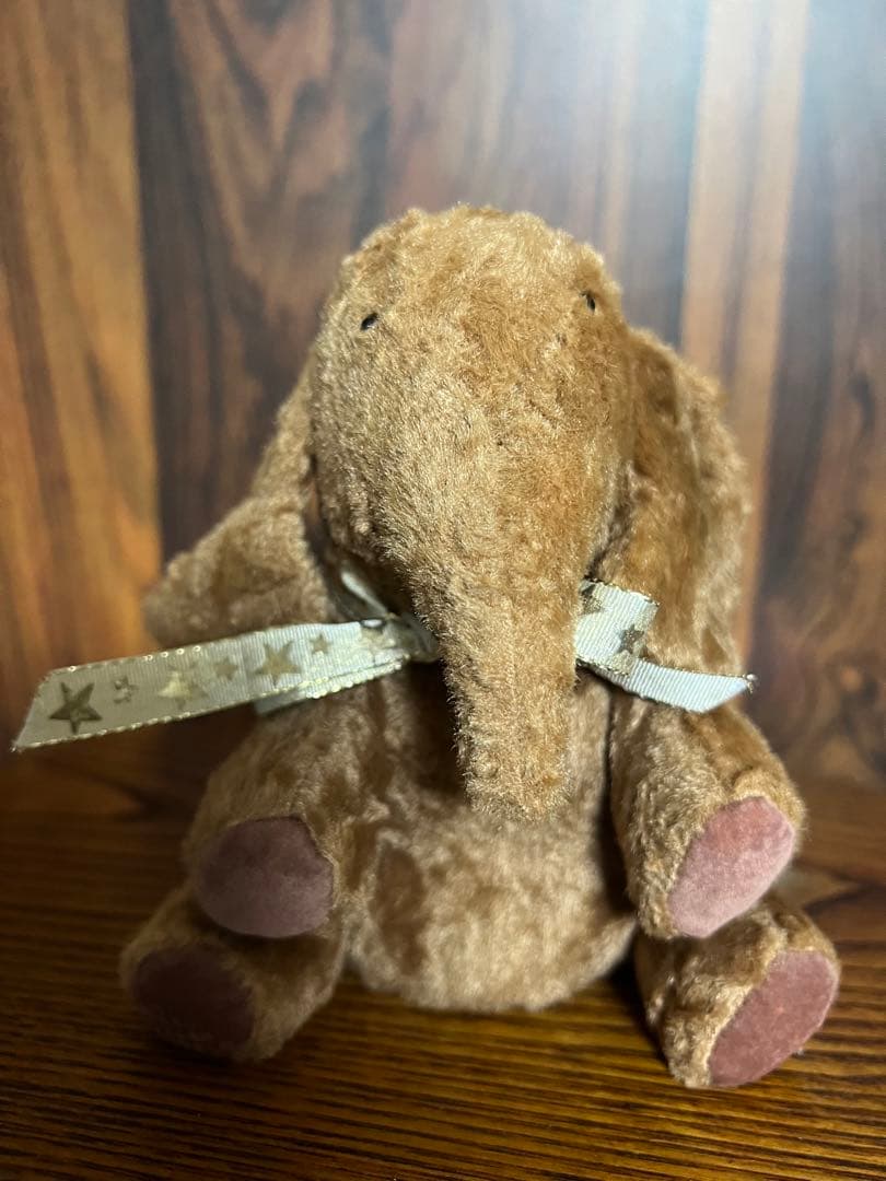 【美品】Mon seuil モンスイユ　ゾウのぬいぐるみ