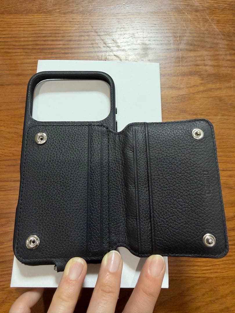 DEMIU BALLOON iPhone 17 Pro ケース ブラック