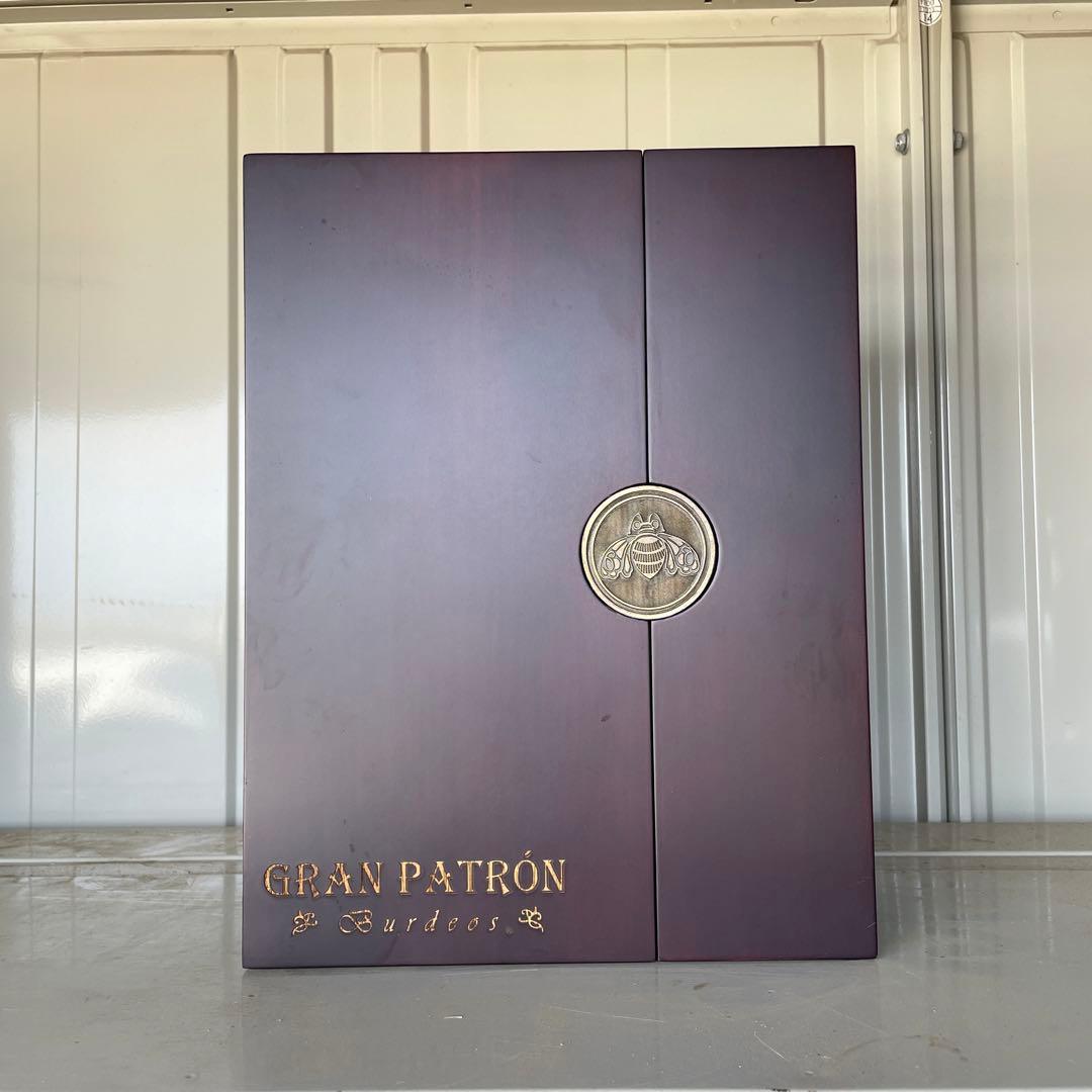 GRAN PATRÓN テキーラ 高級ボックス入り　箱のみ