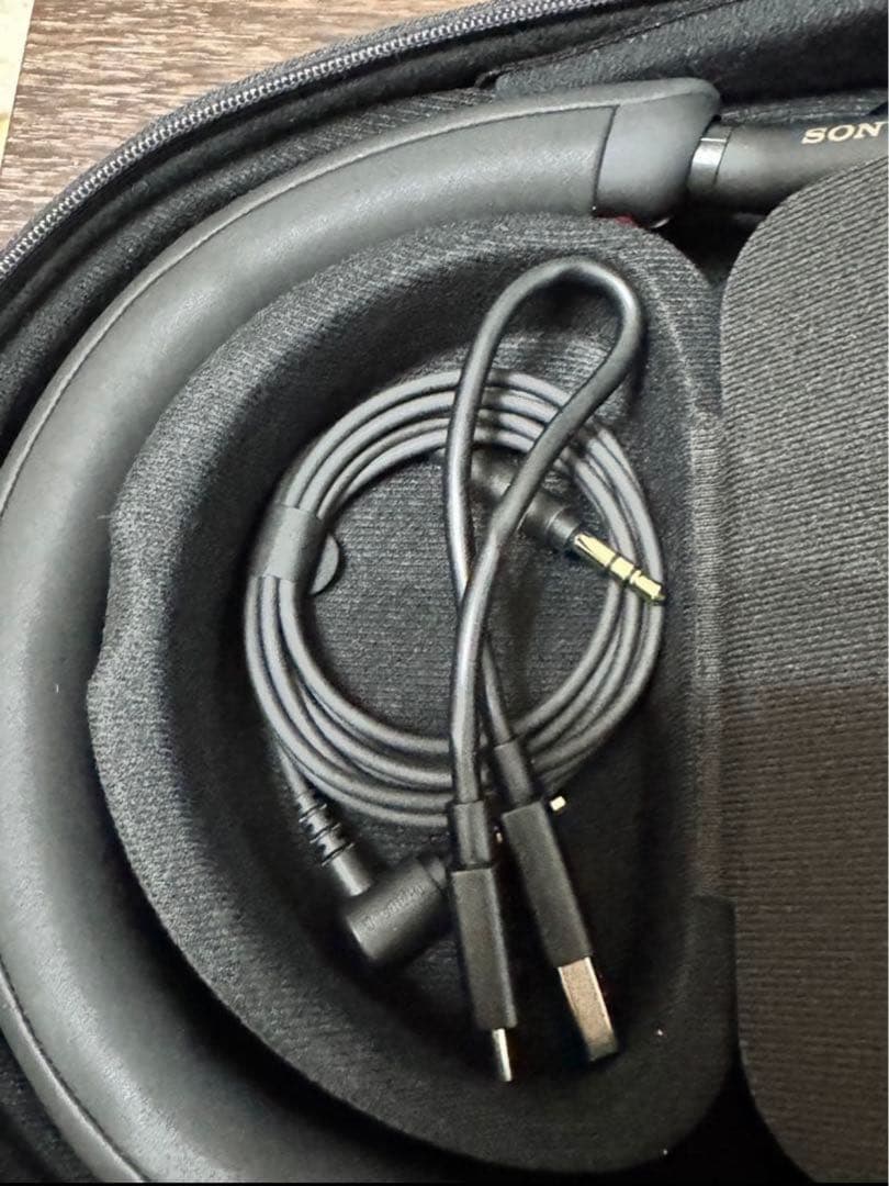 【美品】WH-1000XM5-BM ワイヤレスヘッドホン