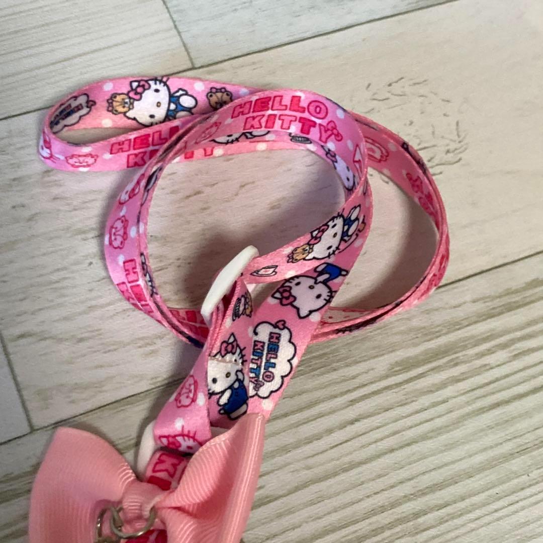 たまごっちみーつ　サンリオ　赤