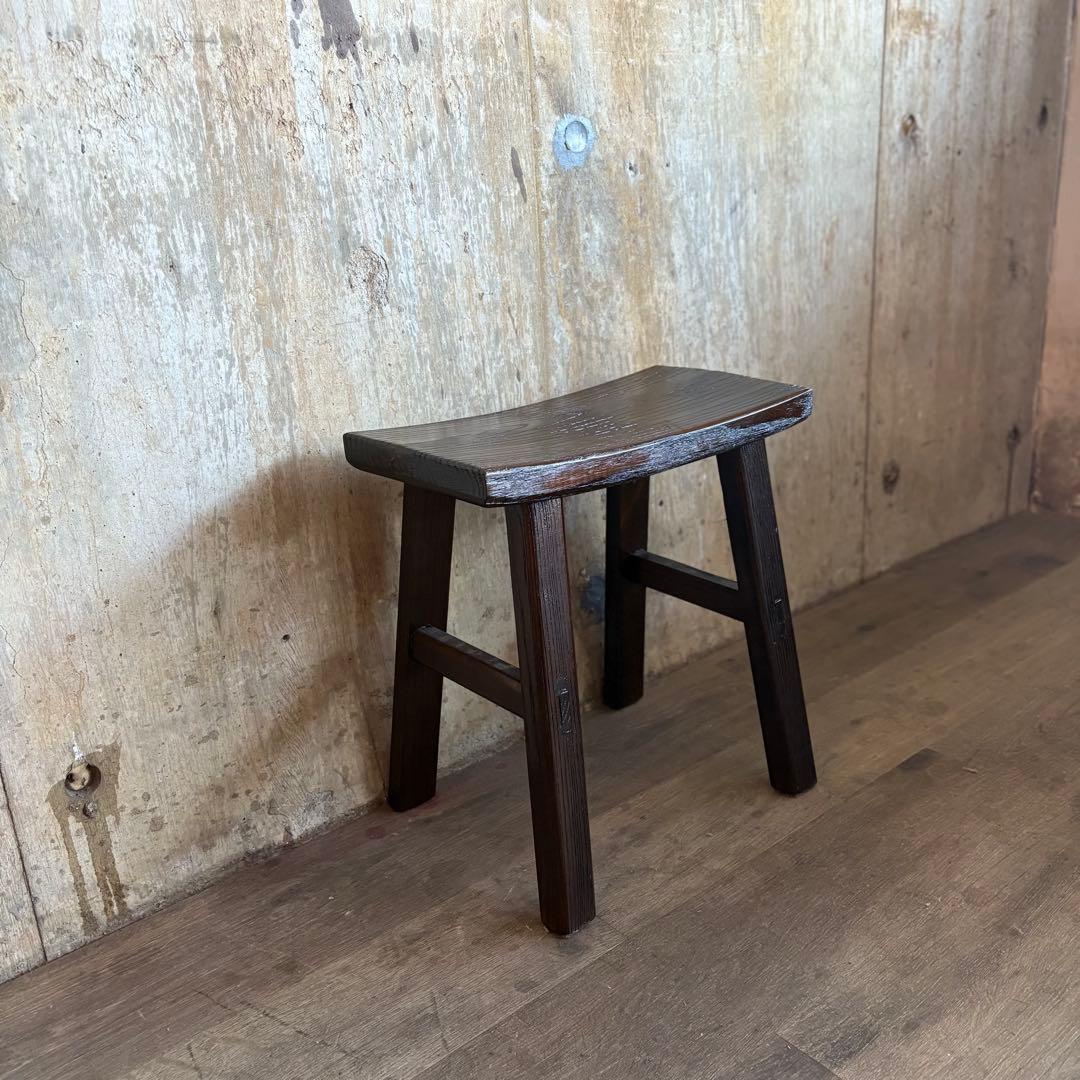 無垢材スツール　アジアンスタイル　①