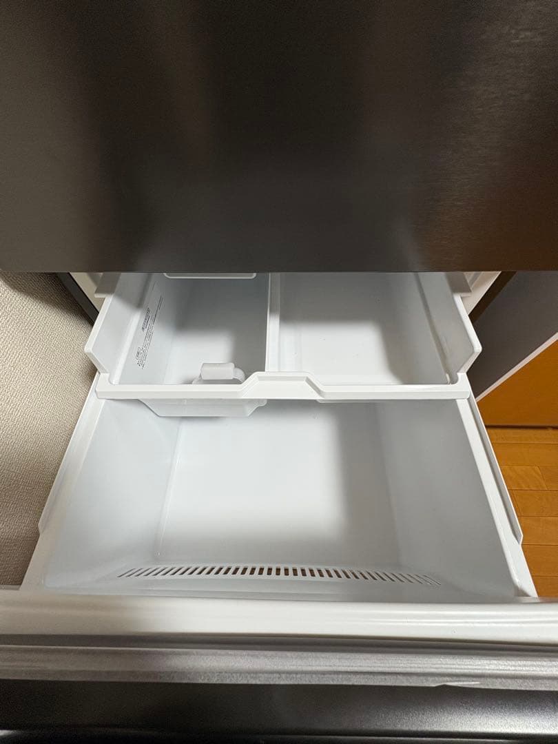 【値下げ中】美品　AQUA 冷凍冷蔵庫　AQR-26R2