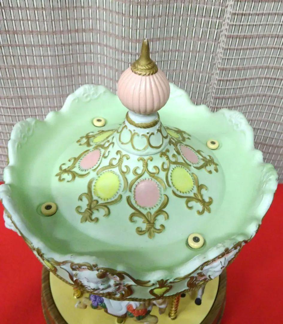 ☆☆☆本日特価！【WACO 陶器製メリーゴーランド ジャンク品】