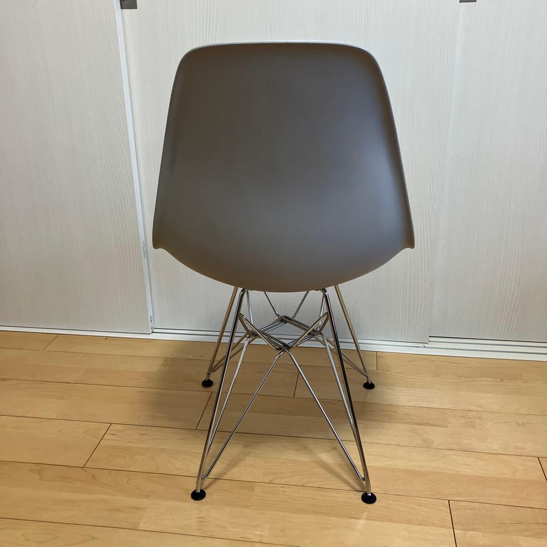 大阪市淀川区•引取限定　vitra ヴィトラ　イームズチェア① グレー