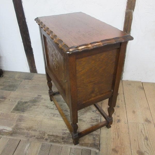 イギリス アンティーク 家具 カップボード サイドキャビネット 英国 6761d