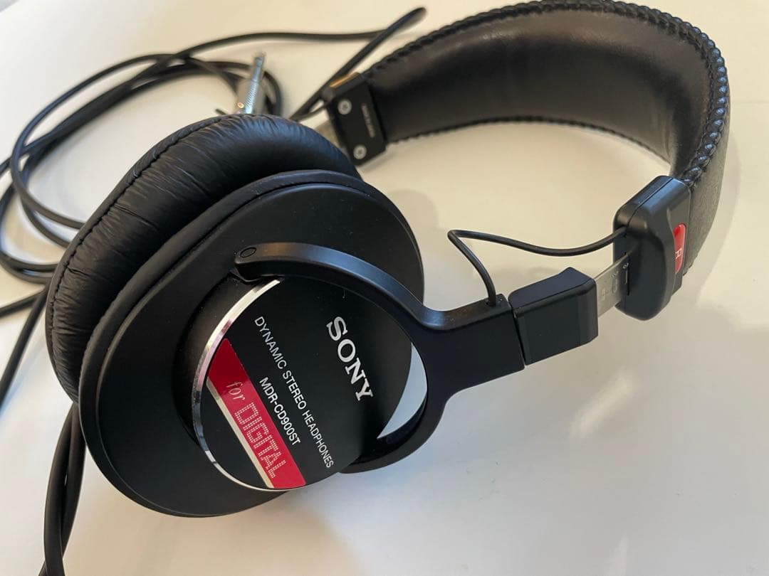 ヘッドホン Sony MDR-CD900ST