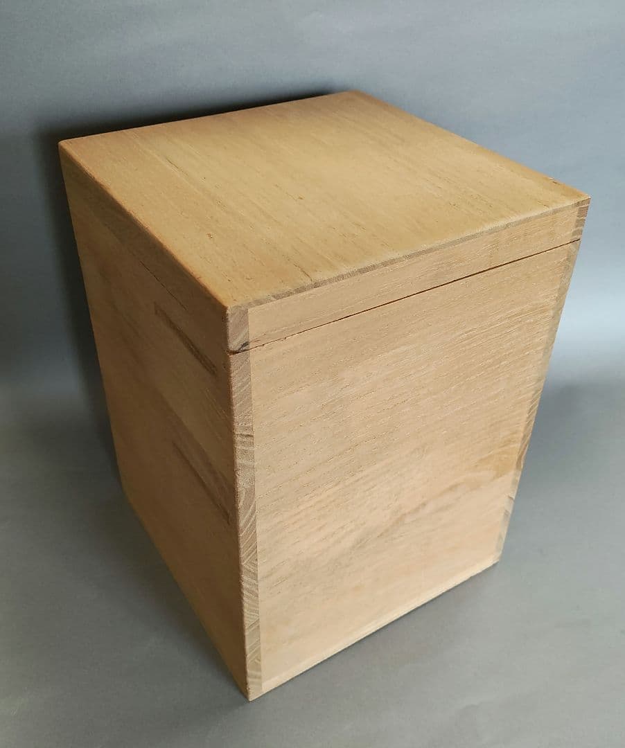 【期限限定品】李殷九　草花文白磁水指　李朝　秋草文