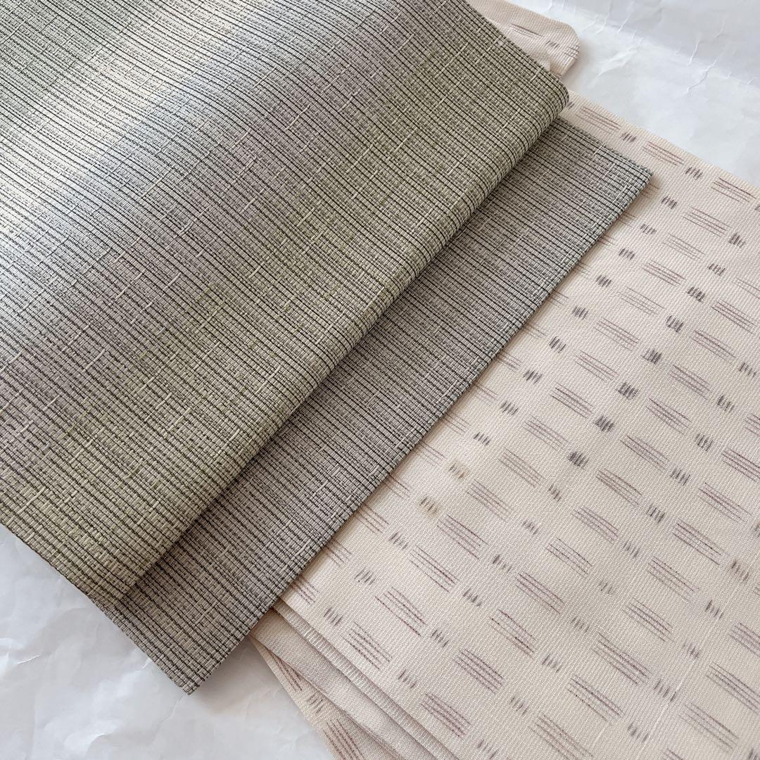 夏着物　小紋　淡いベージュ　居敷当て付き