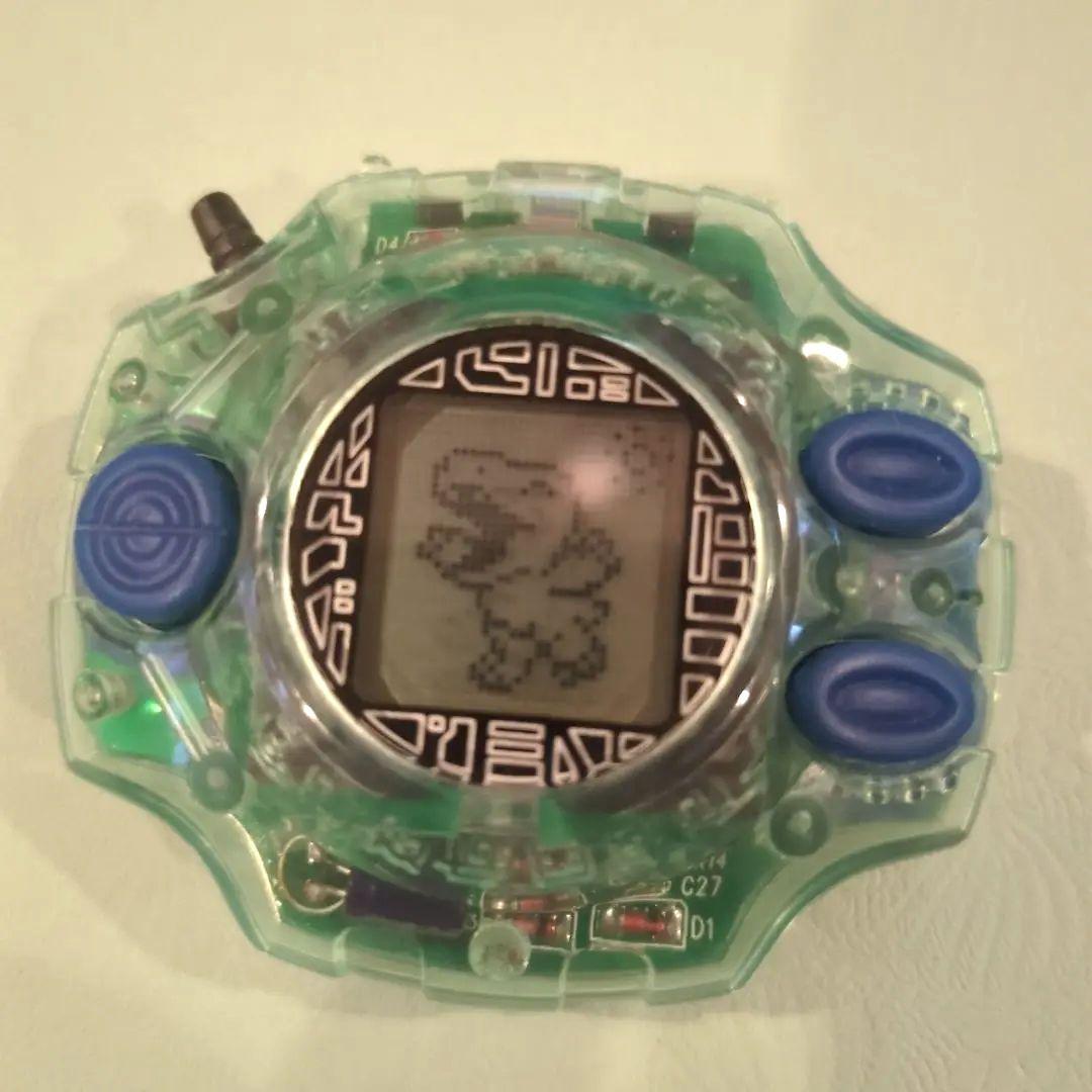 美品1999年デジモン デジヴァイス２ ノーマルカラー