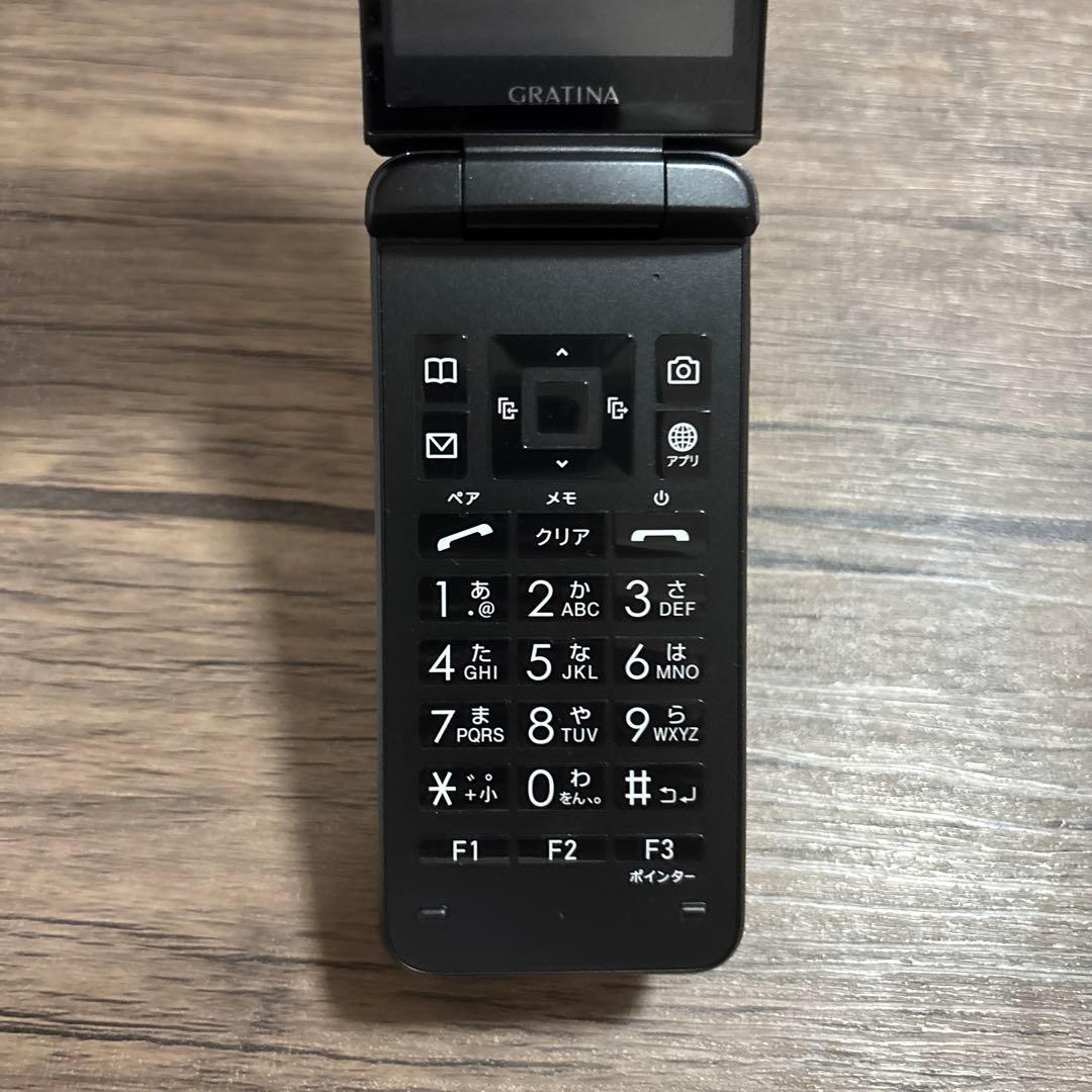au GRATINA KYF42 (SIMロック解除済)