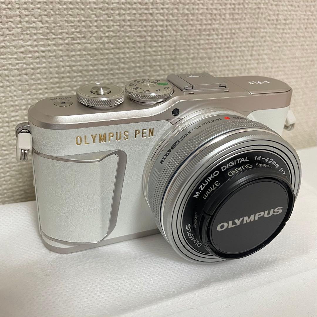 OLYMPUS PEN E-PL9 ホワイト レンズ付き
