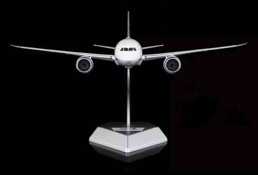 ミ*☆様 【新品・即納】ANA Boeing 787-8 1/200 JA801