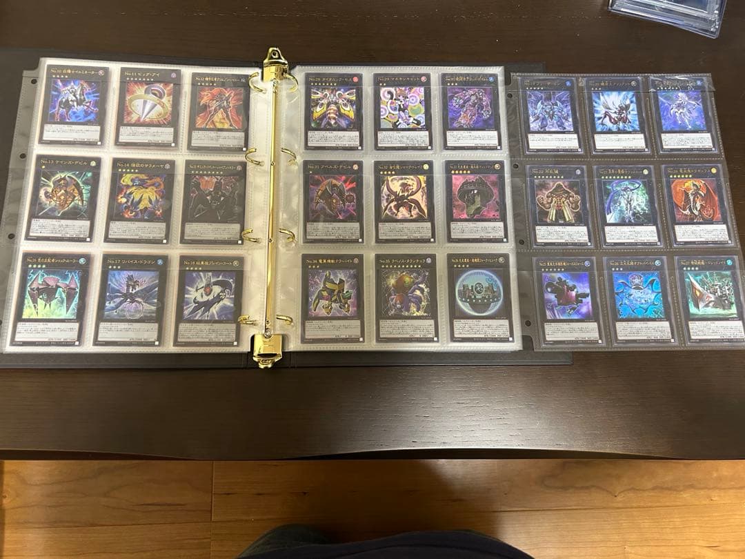 ナンバーズコンプリートファイル　開封済