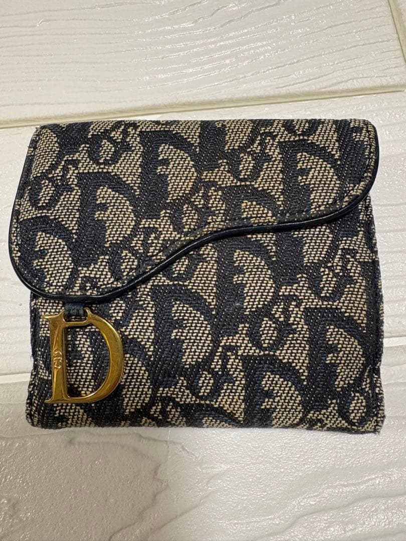 Christian Dior 二つ折り財布 Dロゴ