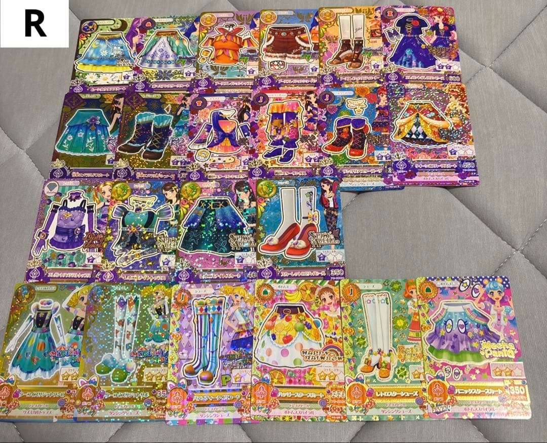 アイカツ　カード　まとめ売り　401枚　9ポケットバインダー付き