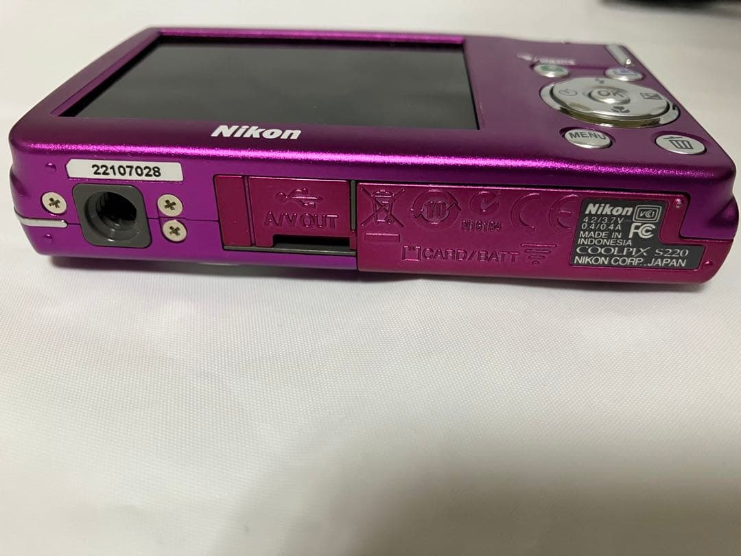 Nikon COOLPIX S220ピンク