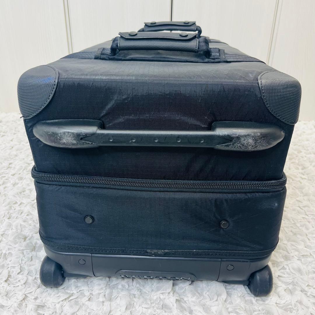 美品バートンBURTON 86Lウィーリーダブルデッキ キャリースーツケース廃盤