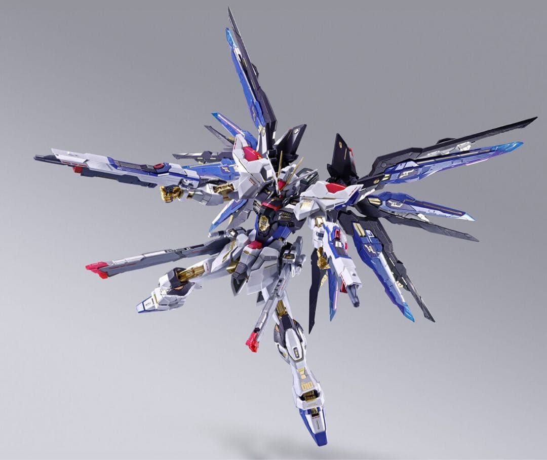 L BUILD メタルビルド　ストライクフリーダムガンダム