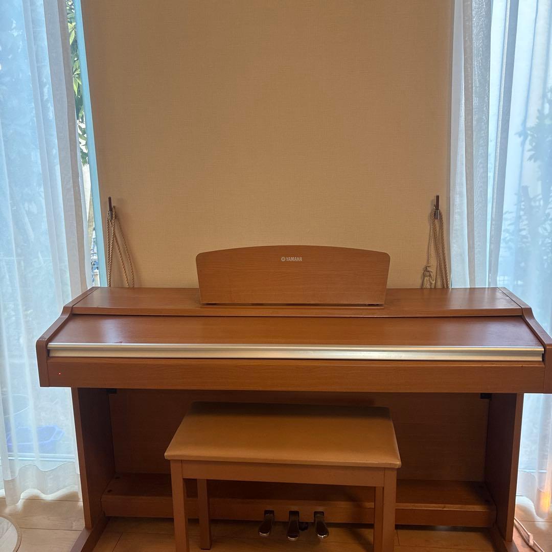 YAMAHAヤマハ電子ピアノ　YDP-131 木目調 椅子　3ペダル付き