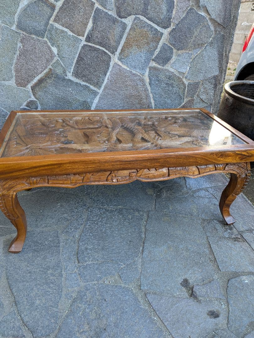 アジアンスタイル 木製彫刻テーブル ガラス天板付き