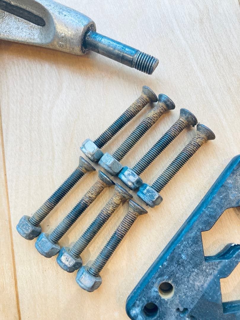 カーバー　C7 トラック　純正