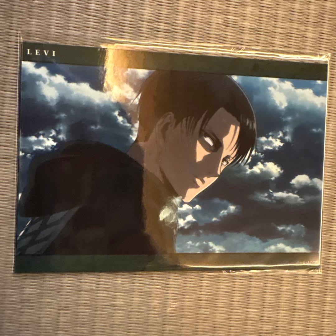 進撃の巨人　エルヴィン　リヴァイ　ブロマイド　wit 4点8枚