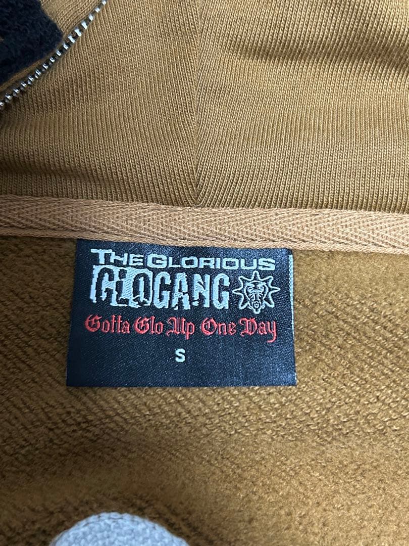 本物のglo gangです！3、4回くらいしか着てません。