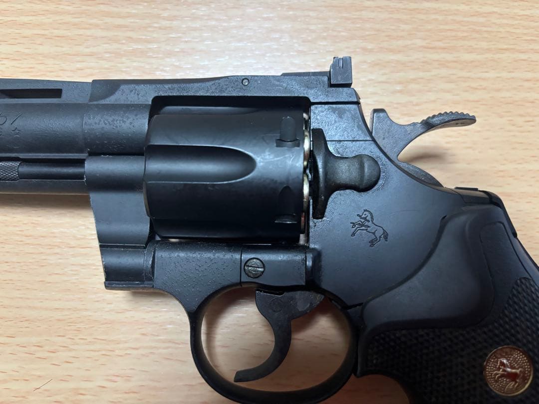 東京マルイ コルト パイソン ガスリボルバー .357マグナム 4インチ