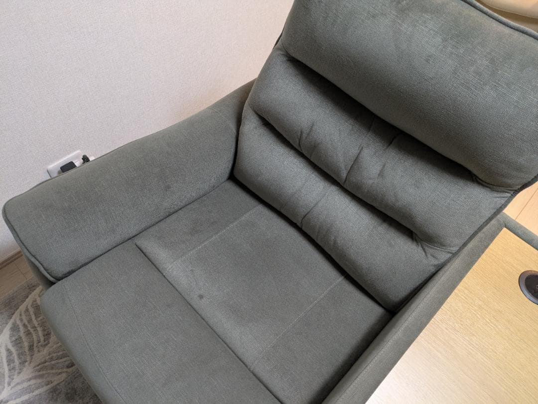 ニトリ　2人掛け電動リクライニングソファ　Nビリーバ3　マイクロF　グレー