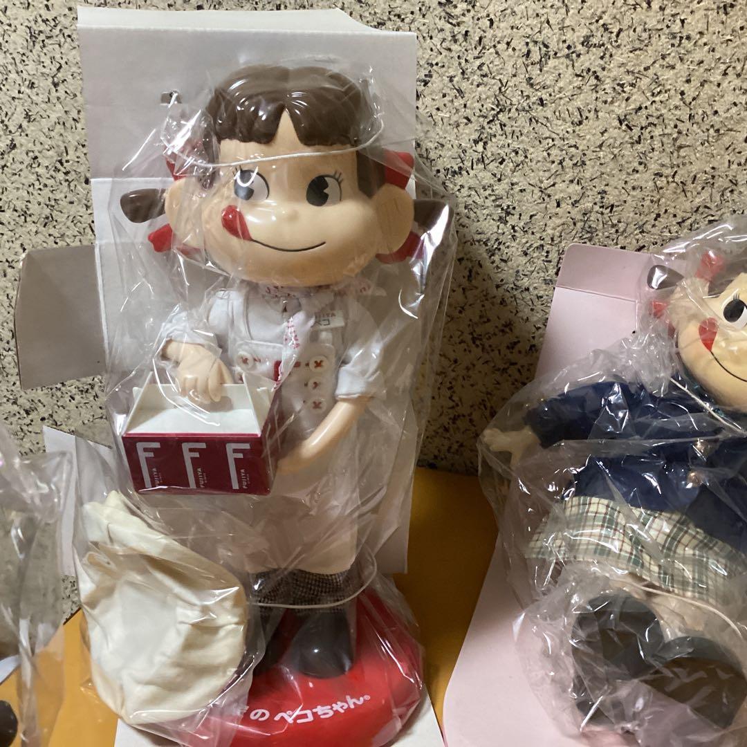 2430ペコちゃん人形おまとめ