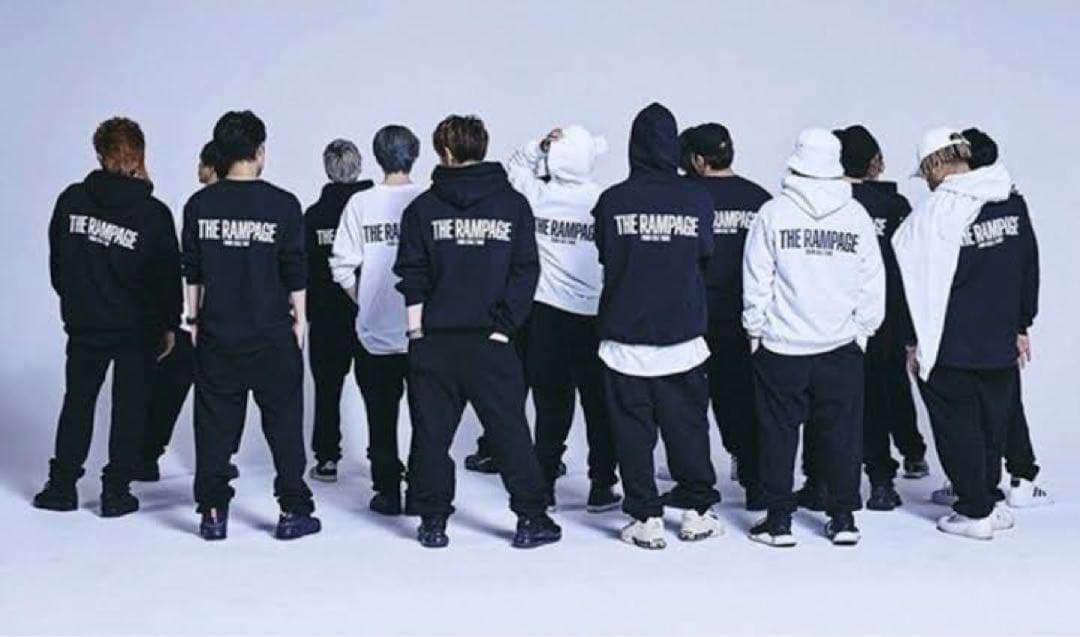 【新品未使用】THE RAMPAGE 24karatsパーカーwhiteMサイズ