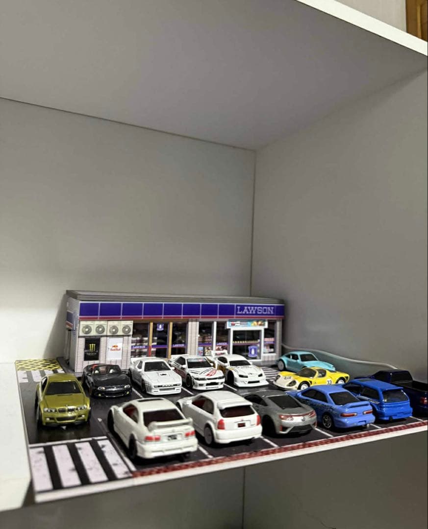LAWSON ミニカーセット 駐車場付き ホットウィールセット付き
