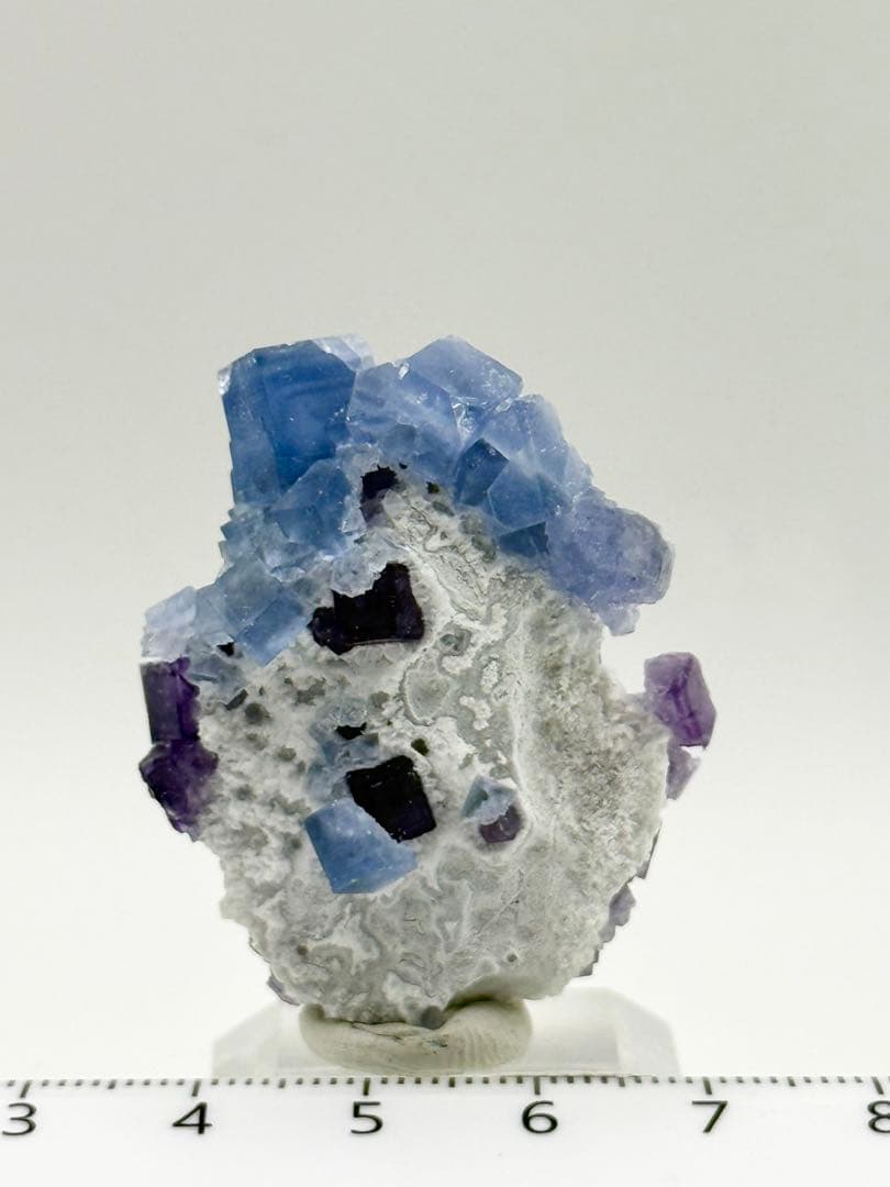 パープル　ブルー　フローライト　蛍石　浙江省産　原石　鉱物標本　天然石
