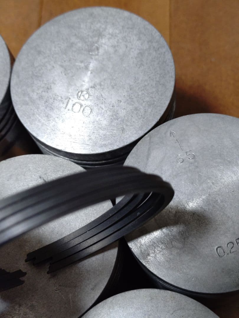 ピストンセット売り9個