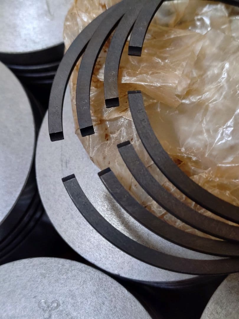 ピストンセット売り9個